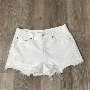 White 501 denim shorts size 28